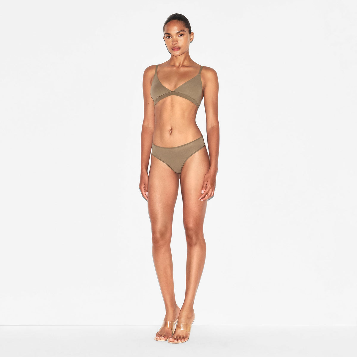 FITS EVERYBODY THONG | TRUFFLE