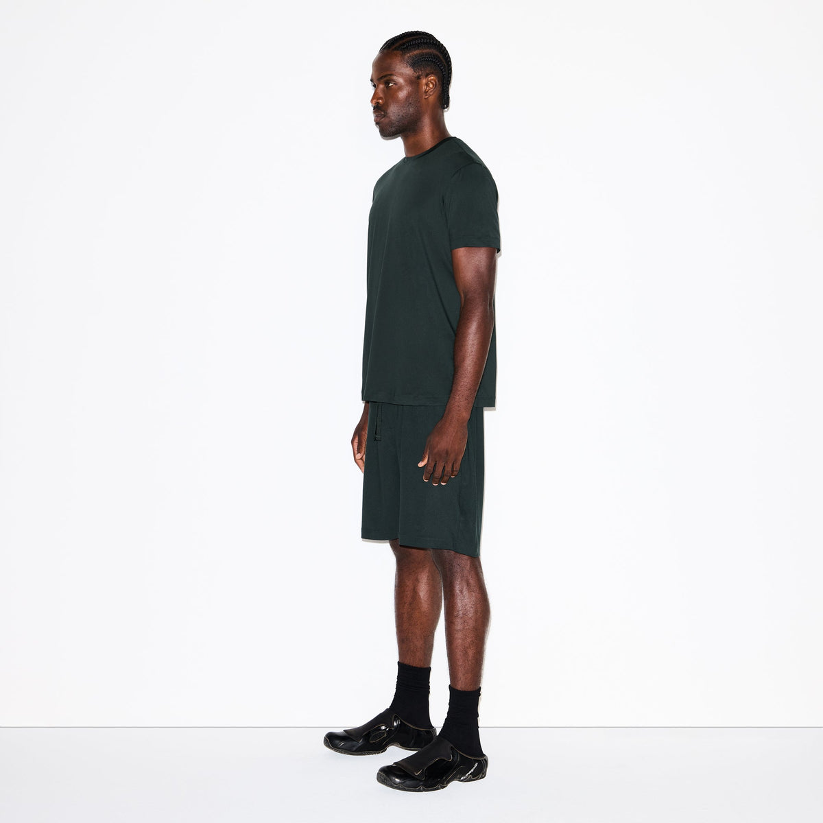 OUTDOOR JERSEY MENS CLASSIC T-SHIRT | TINT